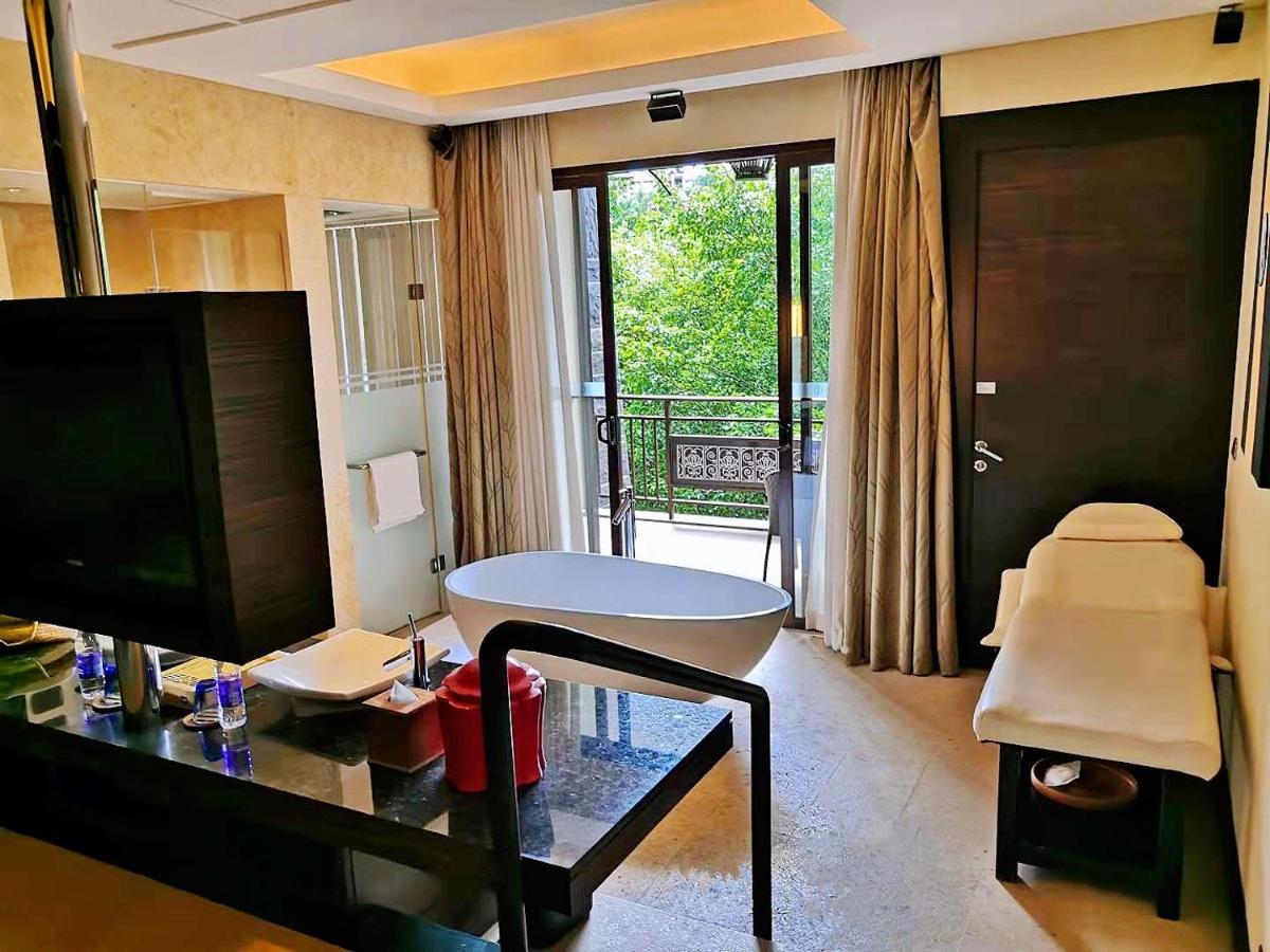 Intercontinental Huizhou, An Ihg Hotel Huizhou  Exterior photo